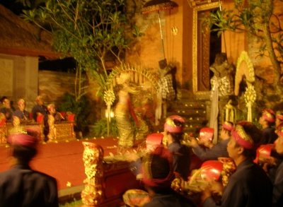 Dance Performance Ubud Palace