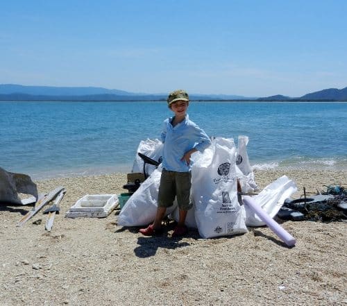 Tangaroa Blue Beach Cleaning Volunteer Great Barrier Reef