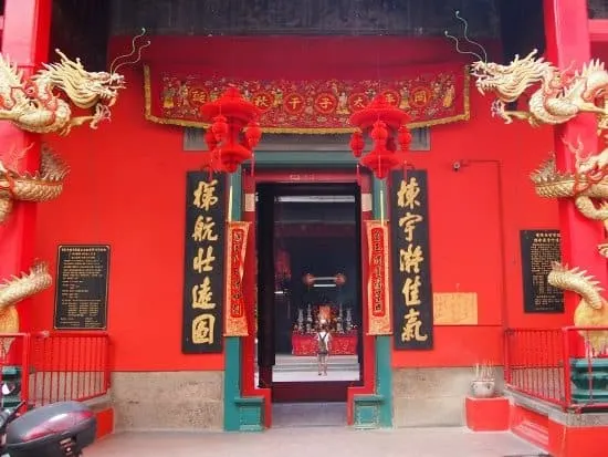 Chinese Temple Shopping in Chinatown Kuala Lumpur