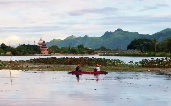 Kanchanaburi the river kwai