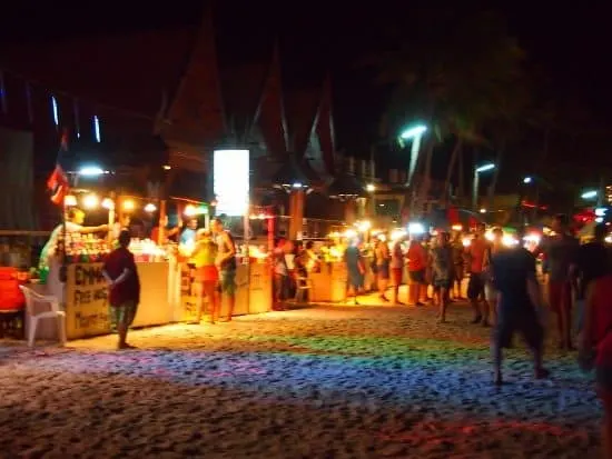 Full Moon Party Shops