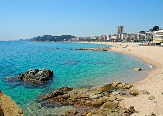 Lloret de Mar. Indie Travel with Kids to a Package Destination?