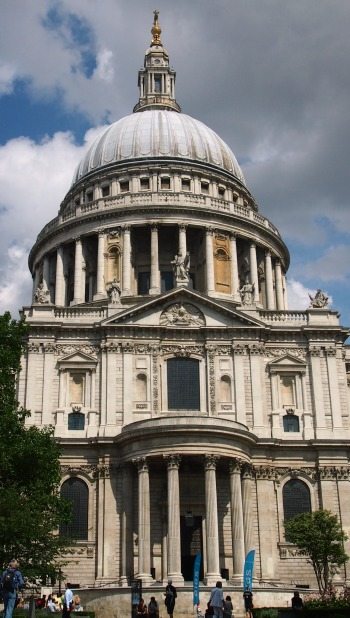 St Paul's Cathedral. World Travel Family blog