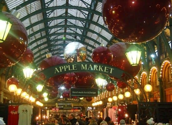 London Christmas Lights Covent Garden. Best Areas of London to Visit