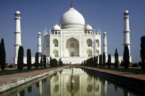 5 Unmissable places in North India Taj Mahal at Agra India