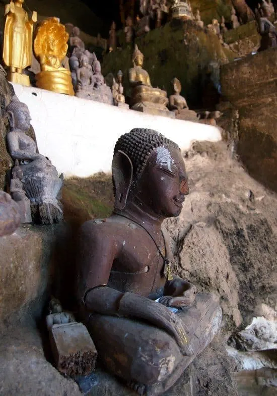 Pak Ou Caves Buddha statue