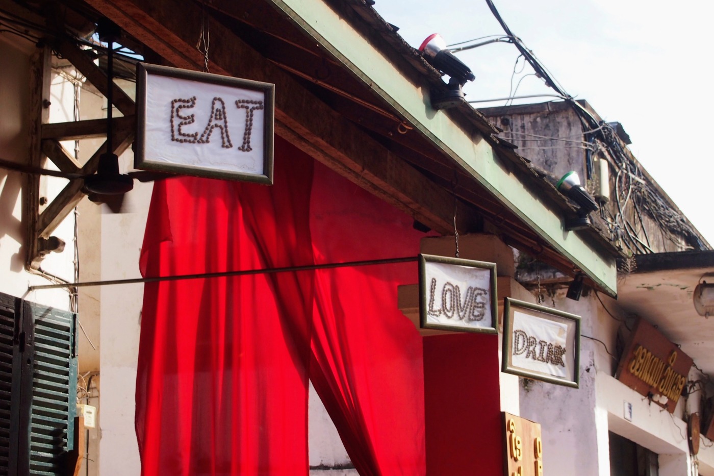 pretty cafe in luang prabang laos