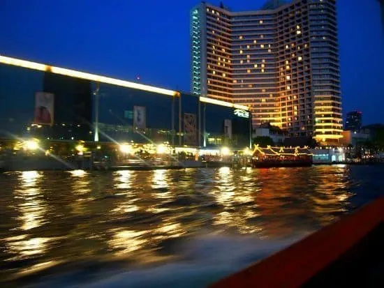 bangkok silom river taxi night