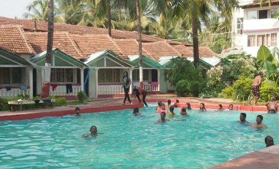 colva hotel pool