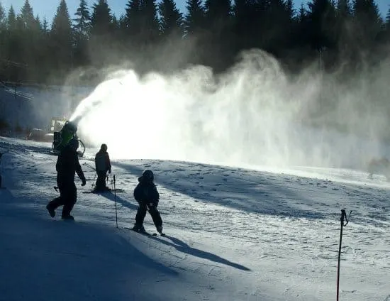 Skiing in Romania