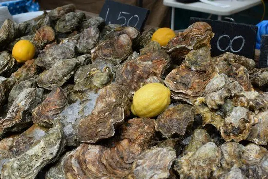 -Greenwich Market Food Stalls oysters