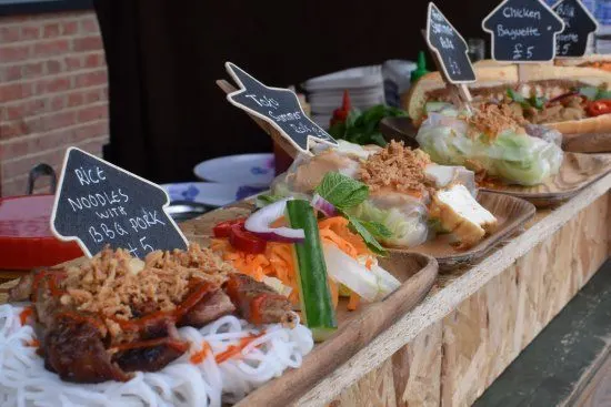 -London Street Food Greenwich Market Fresh spring rolls, pork and noodles