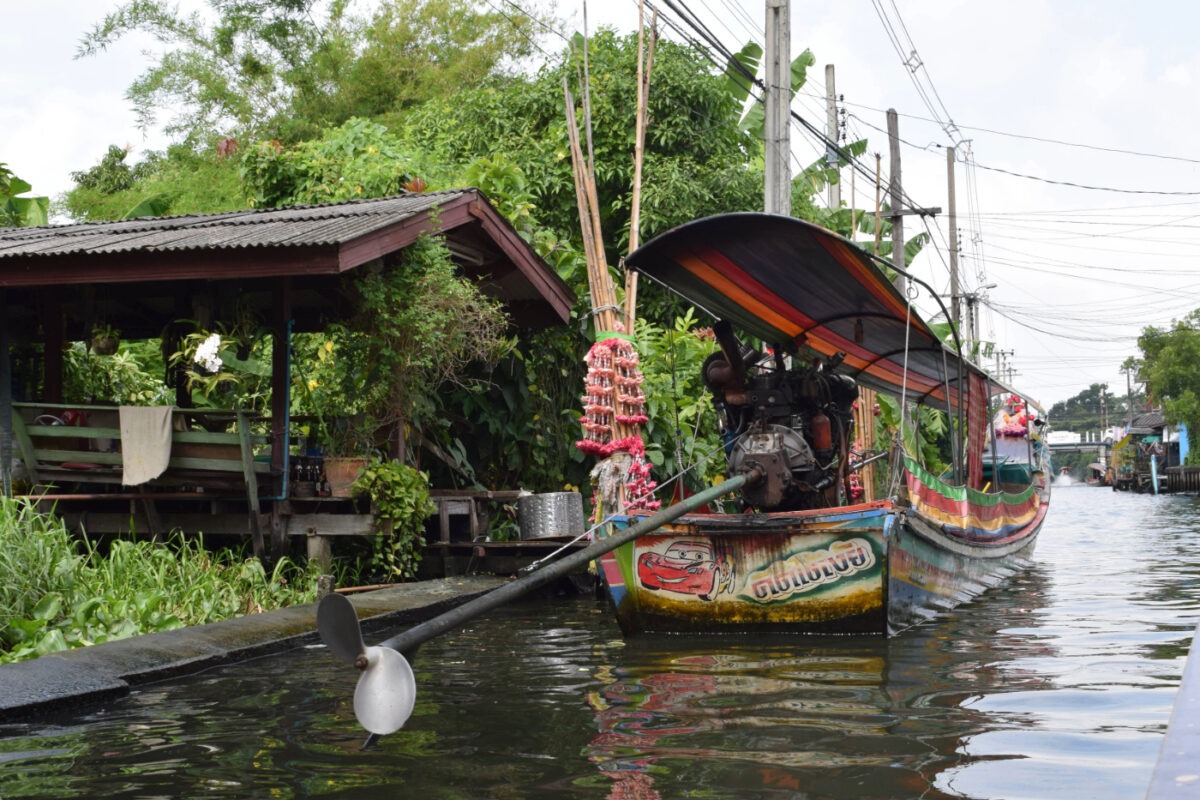 touring Bangkok by boat