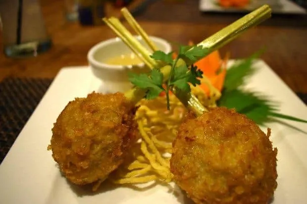 crab cakes on lemon grass tai estaurant karon beach phuket