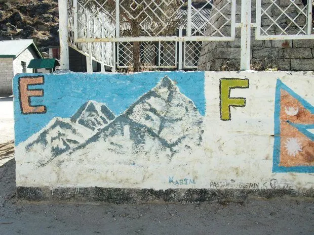 Hillary school khumjung