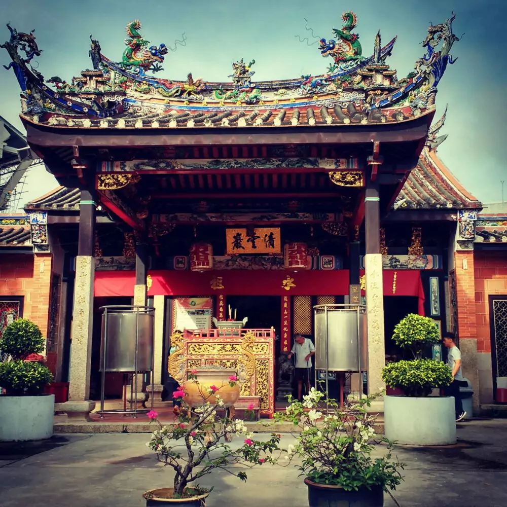 Things to do in Penang Snake Temple
