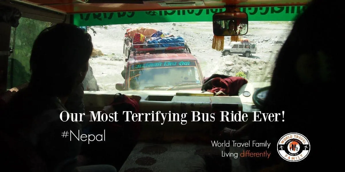 bus and jeep traffic jam between phaplu and kathmandu