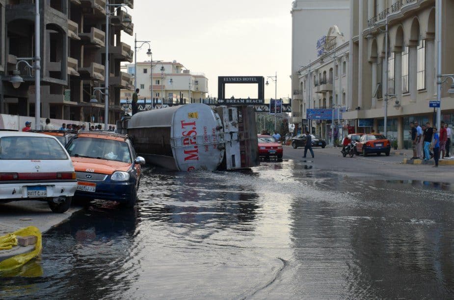 truck crash egypt hurghada