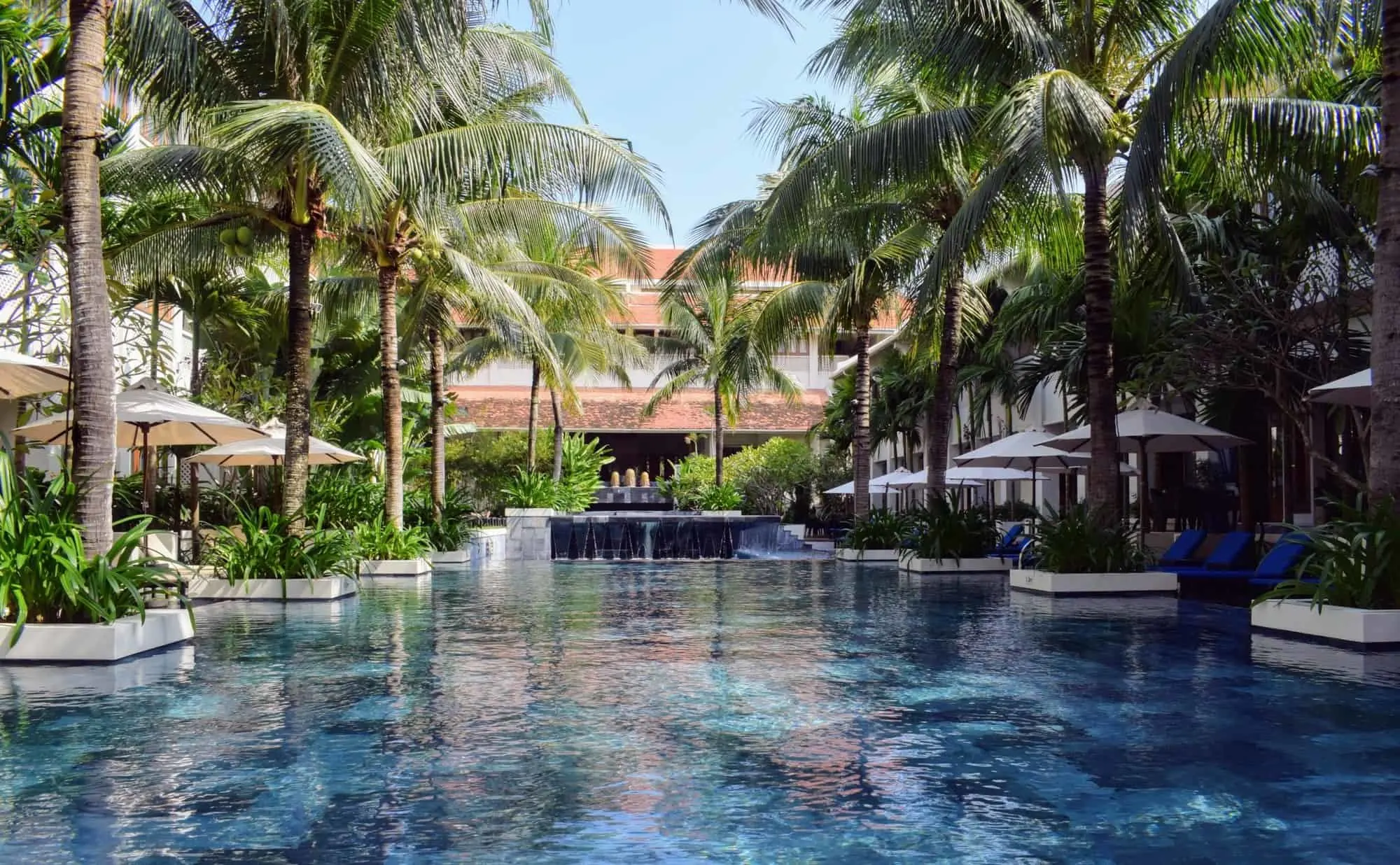 Almanity Hotel Hoi An Pools