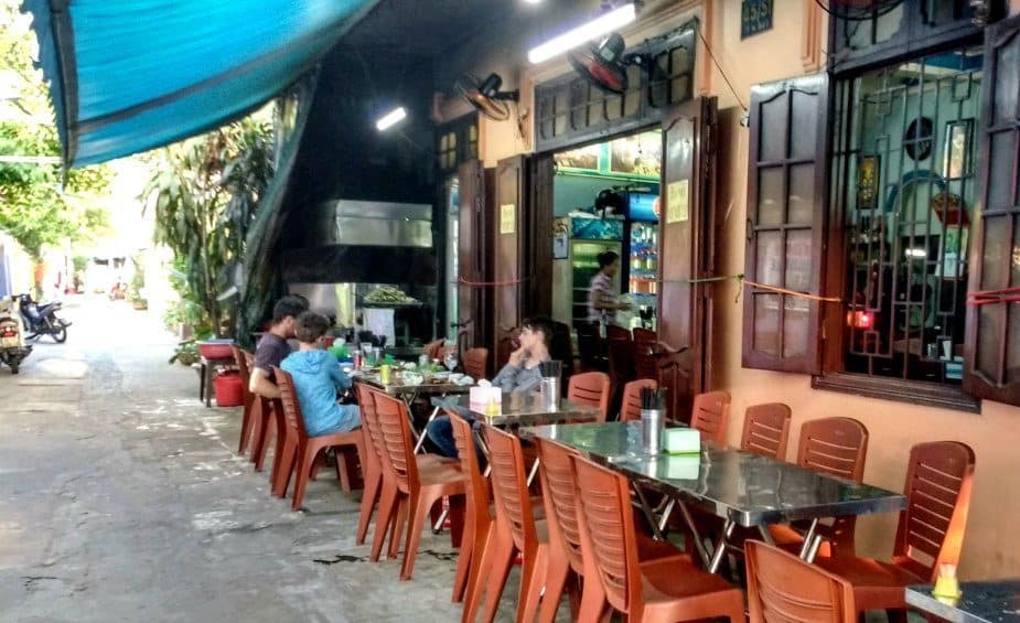 Ba Le Well restaurant Hoi An