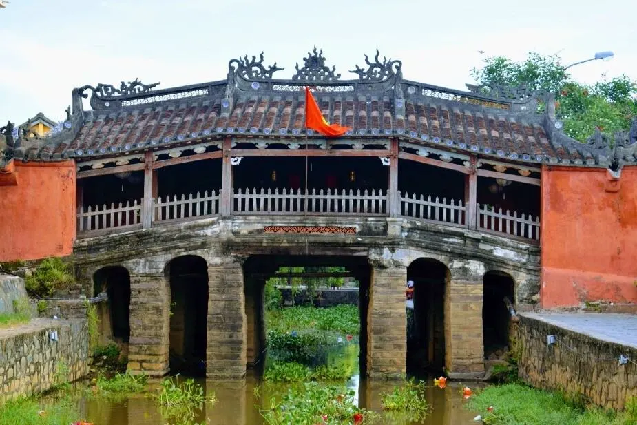 Hoi An Japanese Bridge before the floods