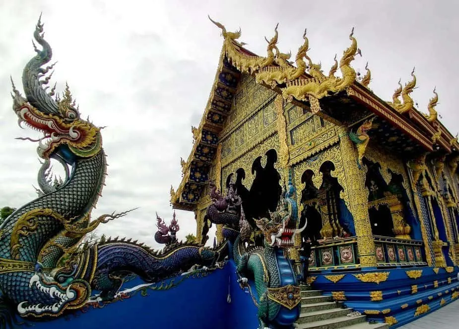 Thailand Travel Blog North Thailand Chiang Rai The Blue Temple