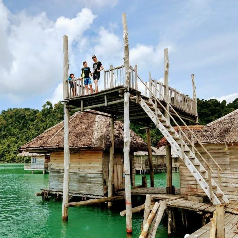 Telunas Resorts Beach Resort Diving Platform