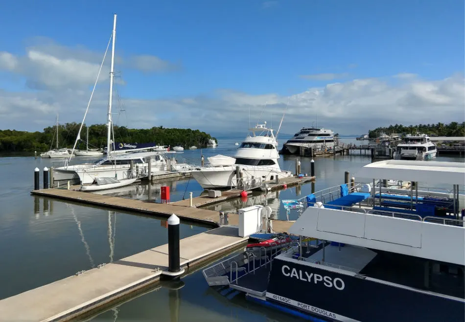 Quicksilver reef cruise boat Port Douglas Marina