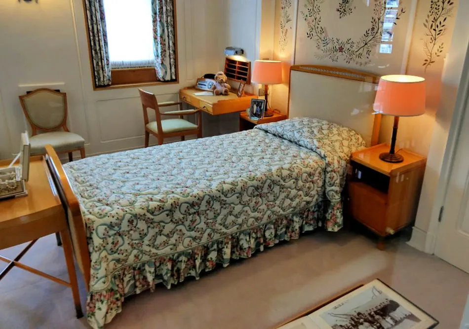 Queen's bed on the Royal Yacht Britannia