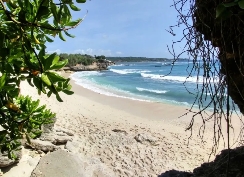 Nusa Lembongan Paradise Beach