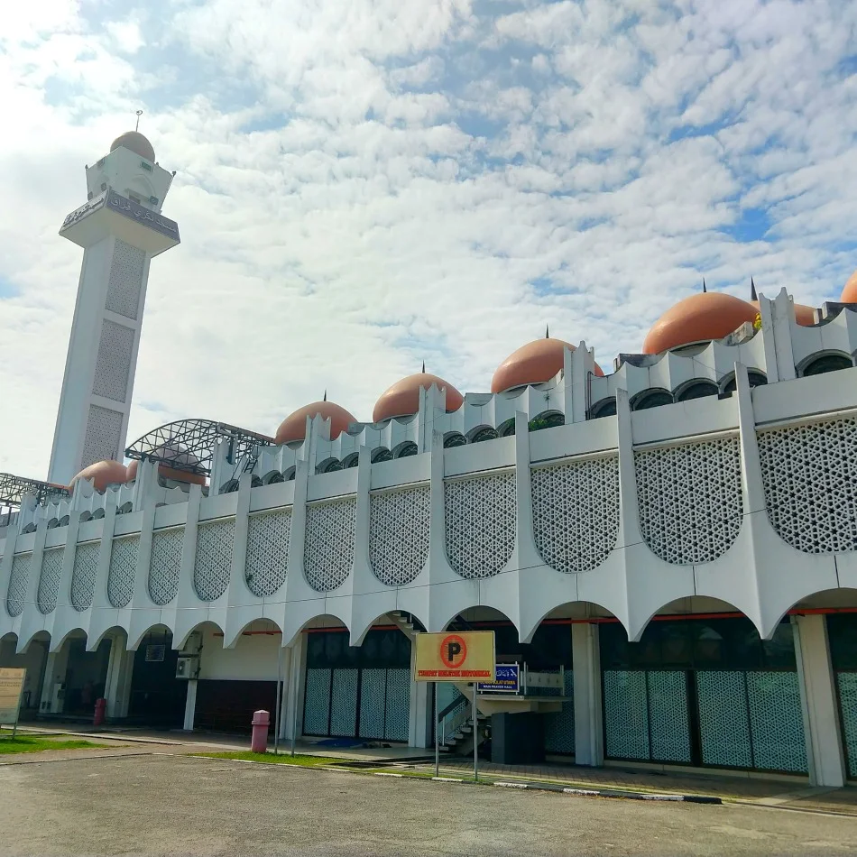 ipoh main mosque Masjid-Negeri-Perak-Mosques-in-Ipoh