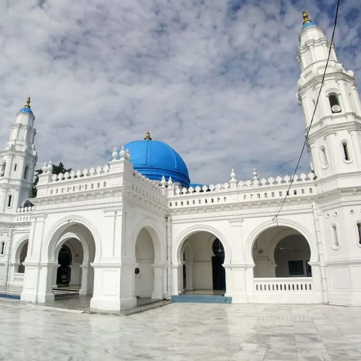 white mosque in ipoh blue roof