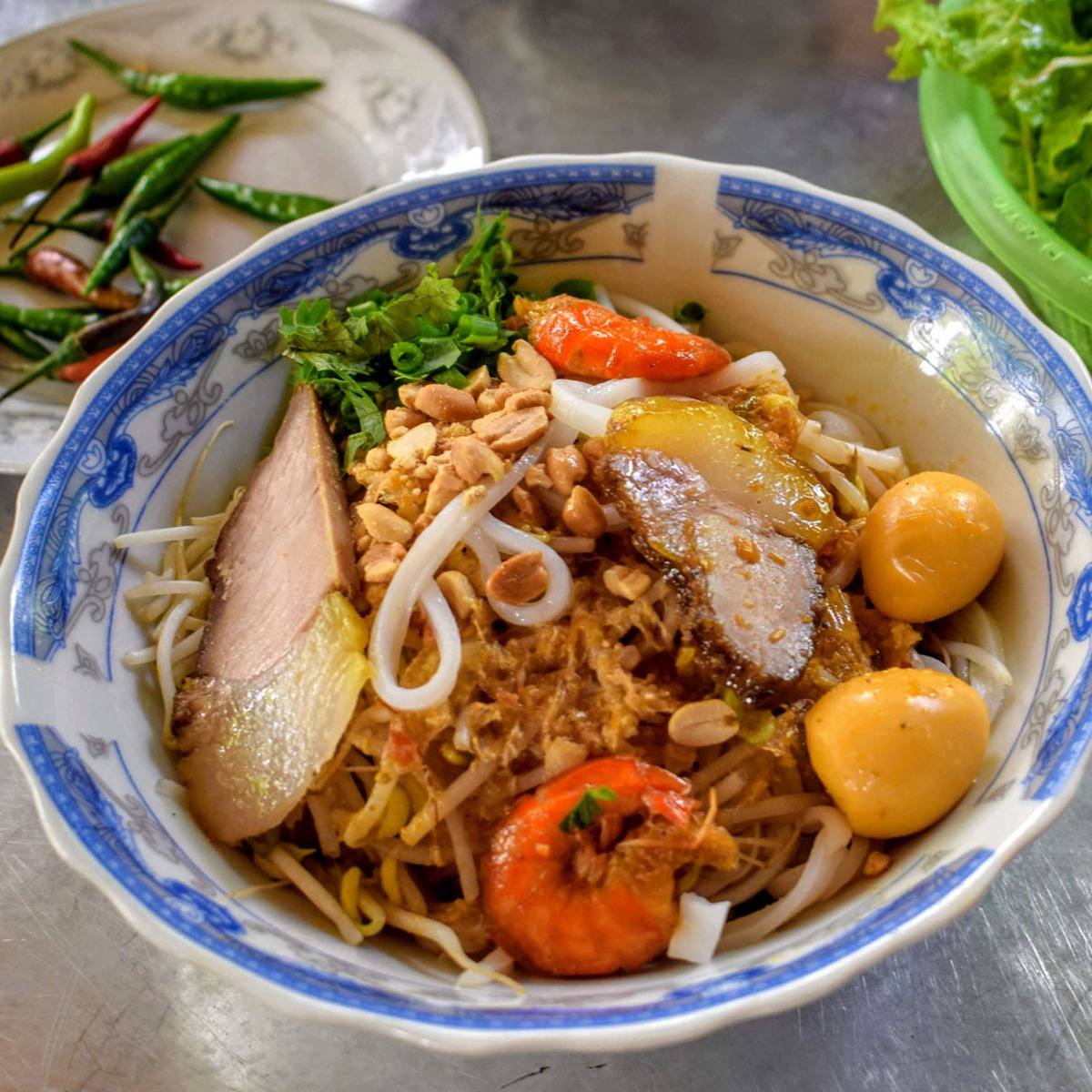 mi quang delicious noodle dish from southeast asia found in Vietnam