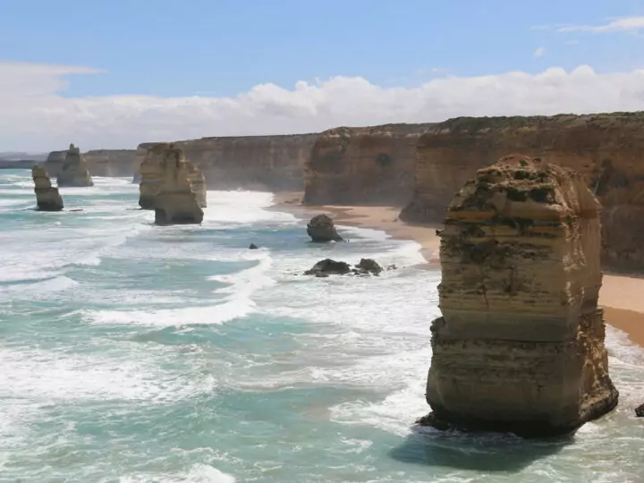 Best daytrips from and near Melbourne 12 Apostles Great Ocean Road Melbourne