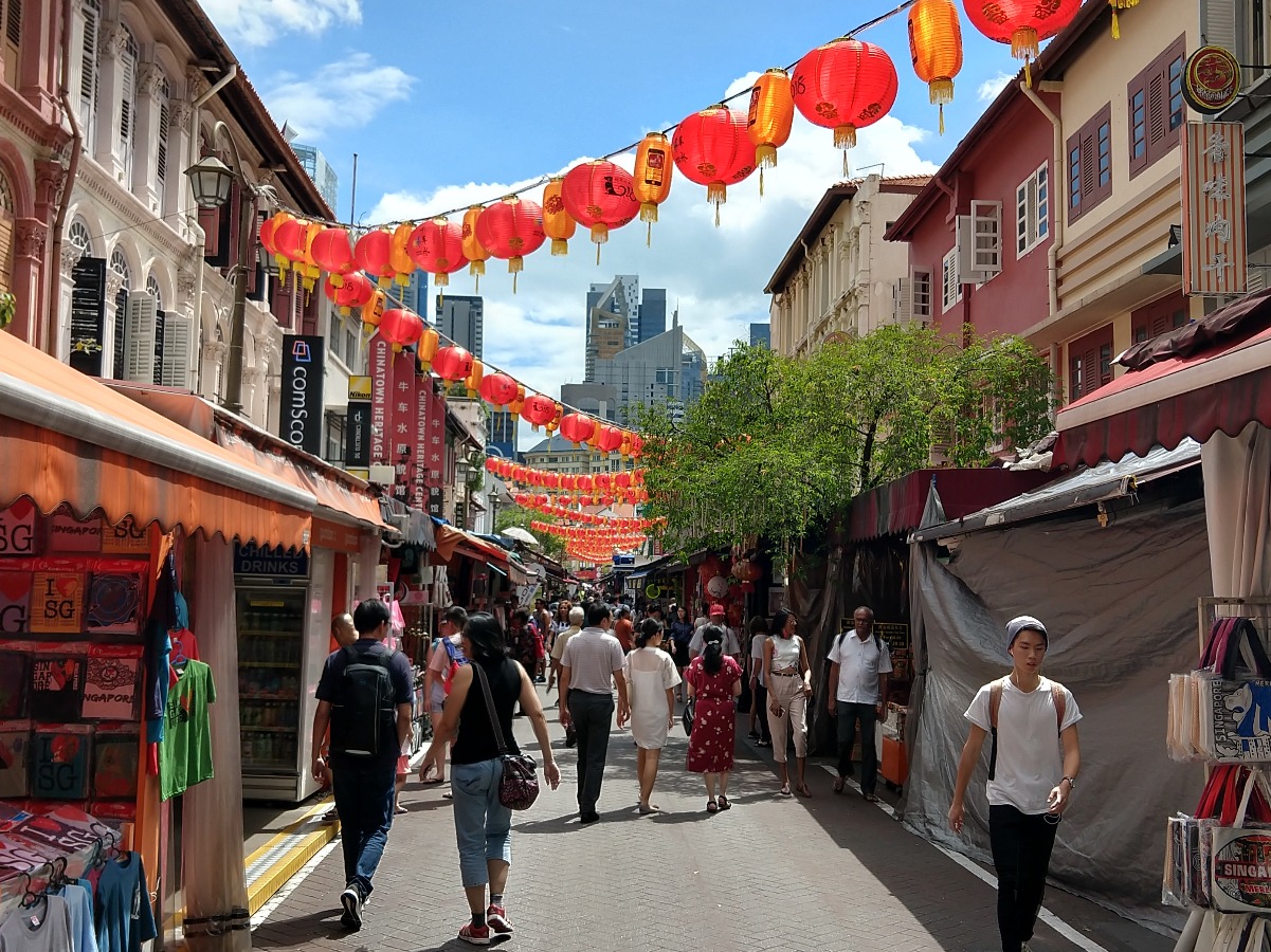 chinatown singapore kids families