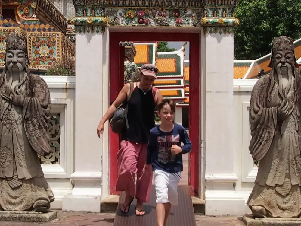 What to wear to Wat Pho
