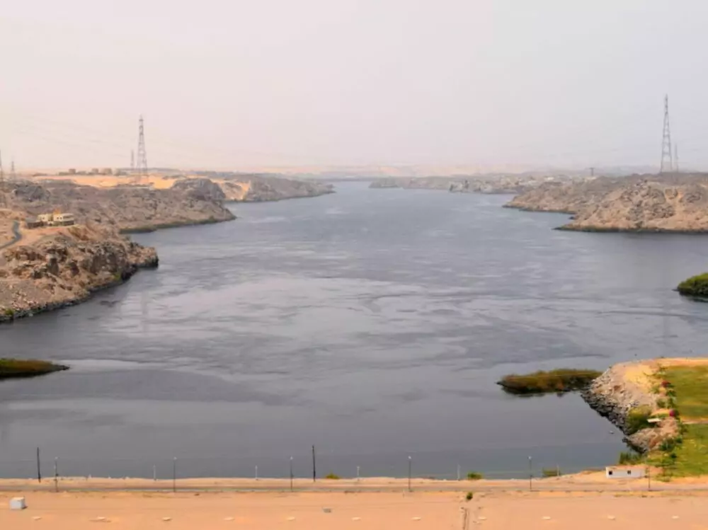 aswan dam view