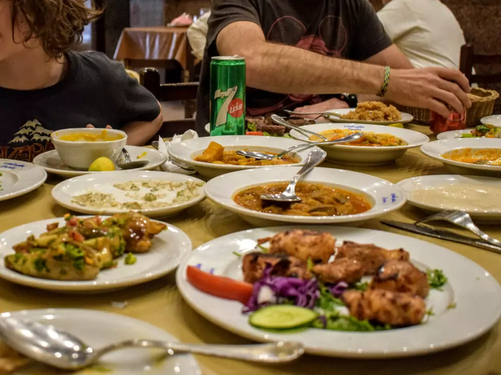 where to eat in aswan egyptian food