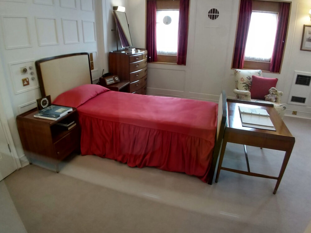Royal Yacht Brittania Interior royal bedroom