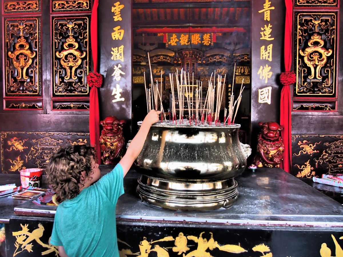 temples Malaysia incense sticks