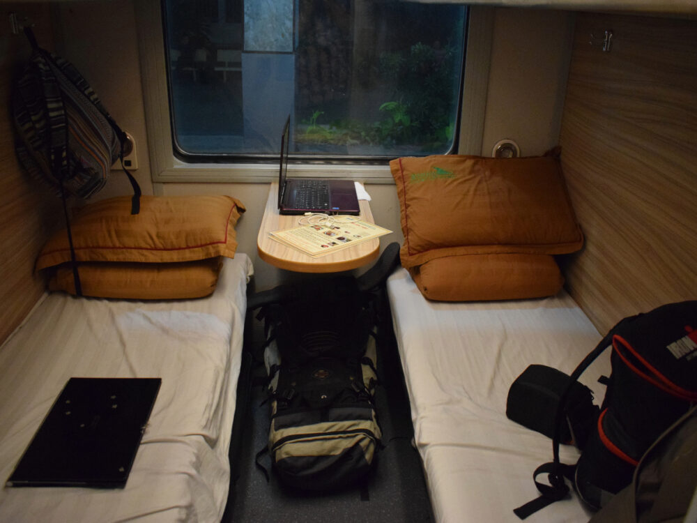 Hoi An to Ho Chi Minh Cabin train