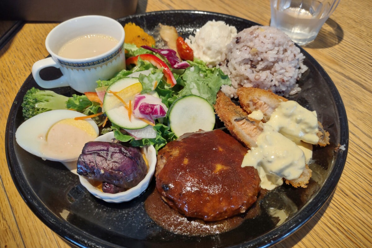Lunch plate in Osaka