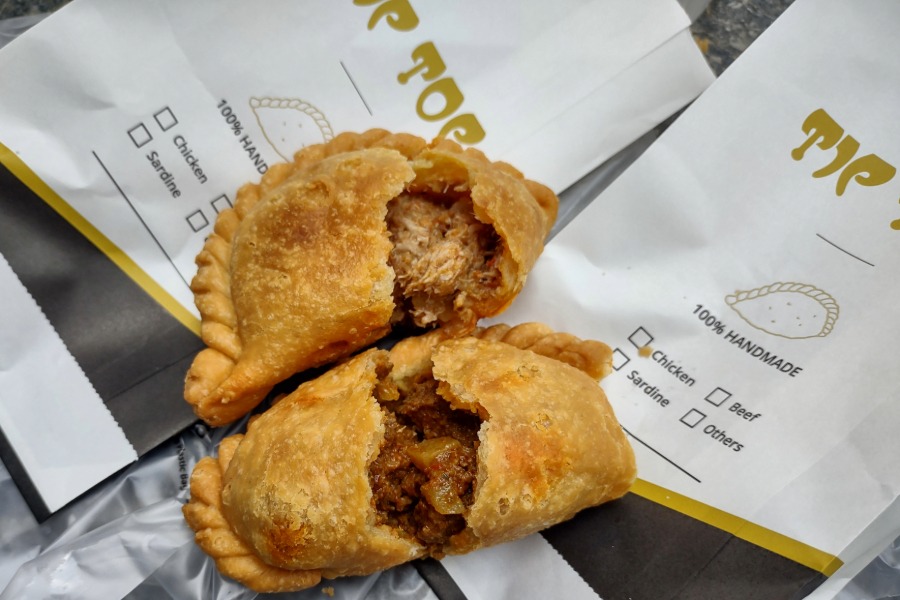 Singaporean curry puffs