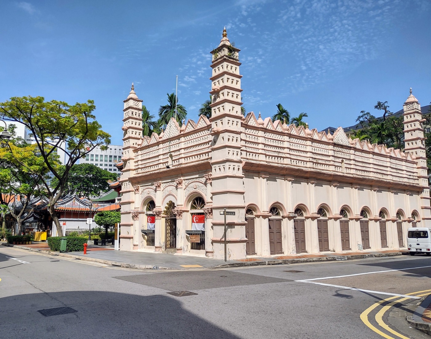 Old mosque beutiful building in Singapore Chinatown